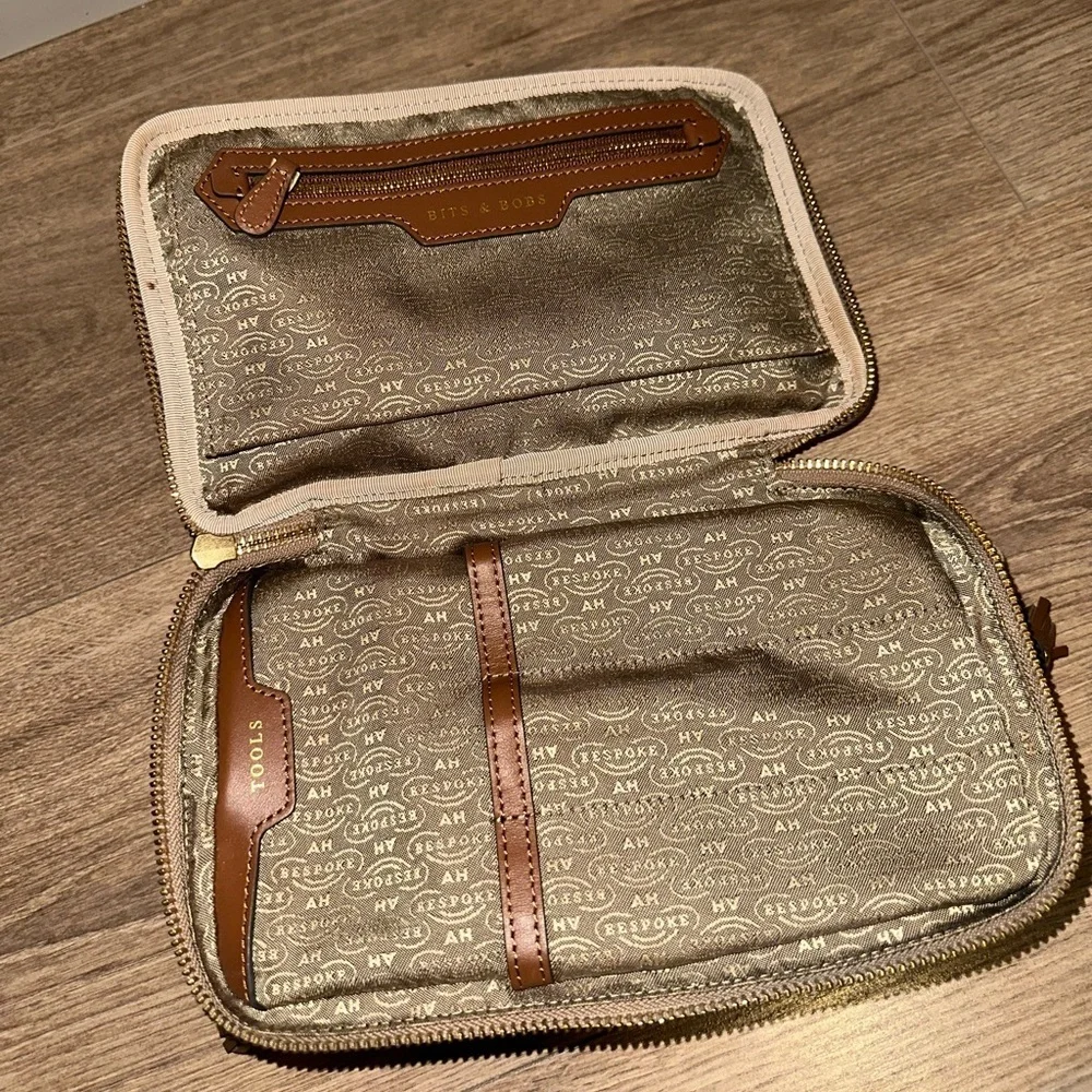 Anya Hindmarch Bespoke Walton Canvas in Natural/Tan Wash Bag